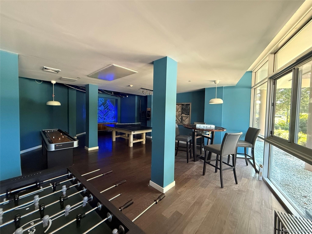 250 S Central Park Avenue - Photo 7