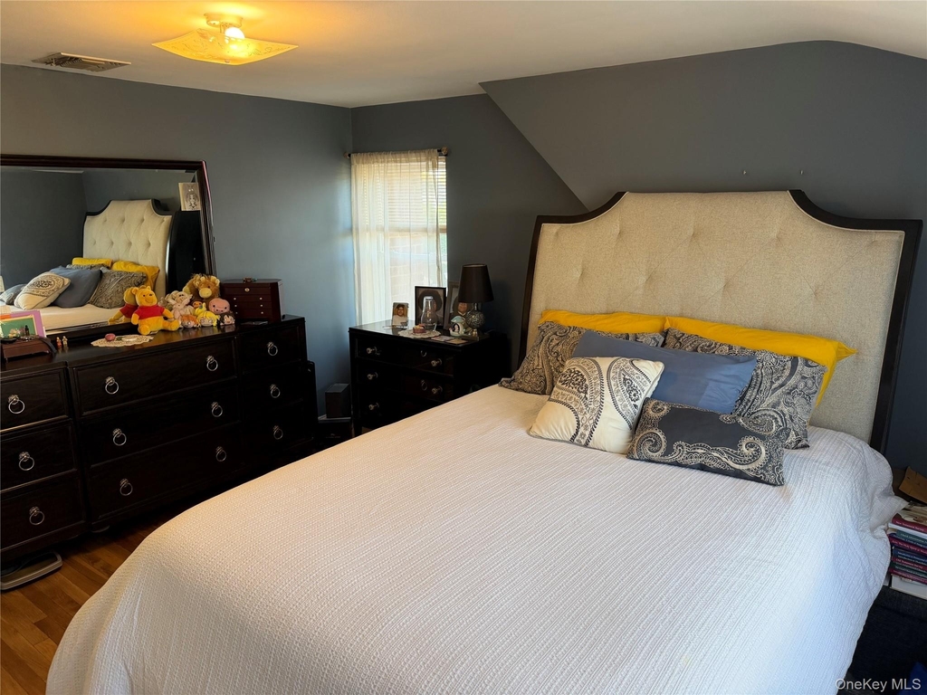 222 Colonial Avenue - Photo 14