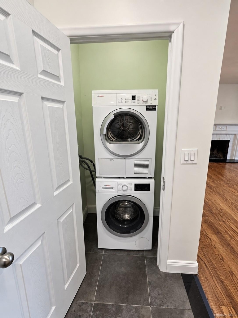 8309 Talbot Street - Photo 11