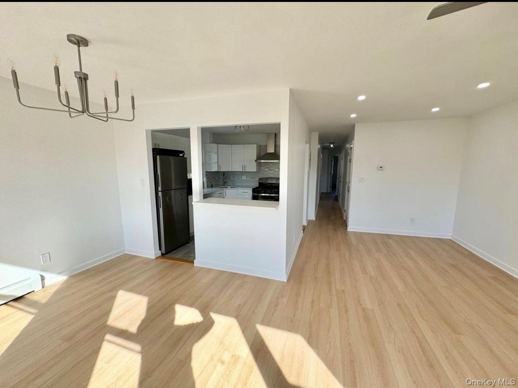 1515 209th Street - Photo 3