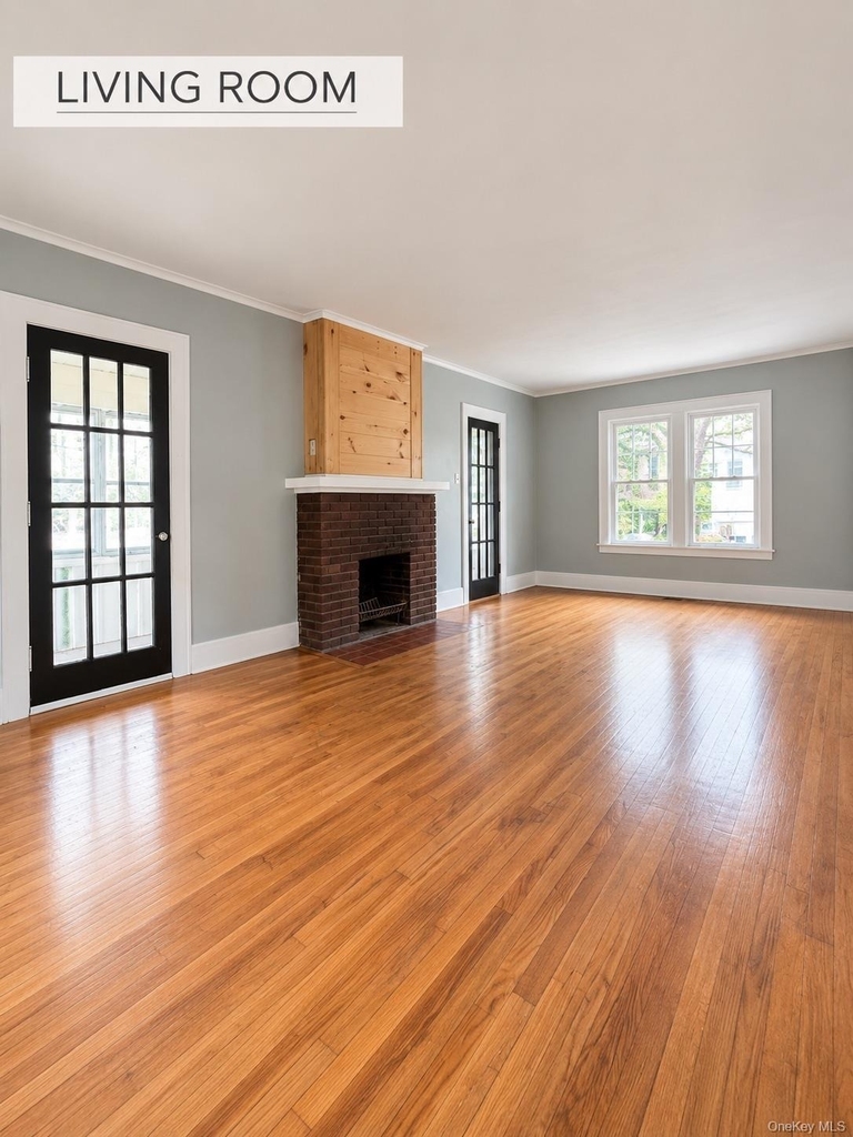 534 Elm Street - Photo 1