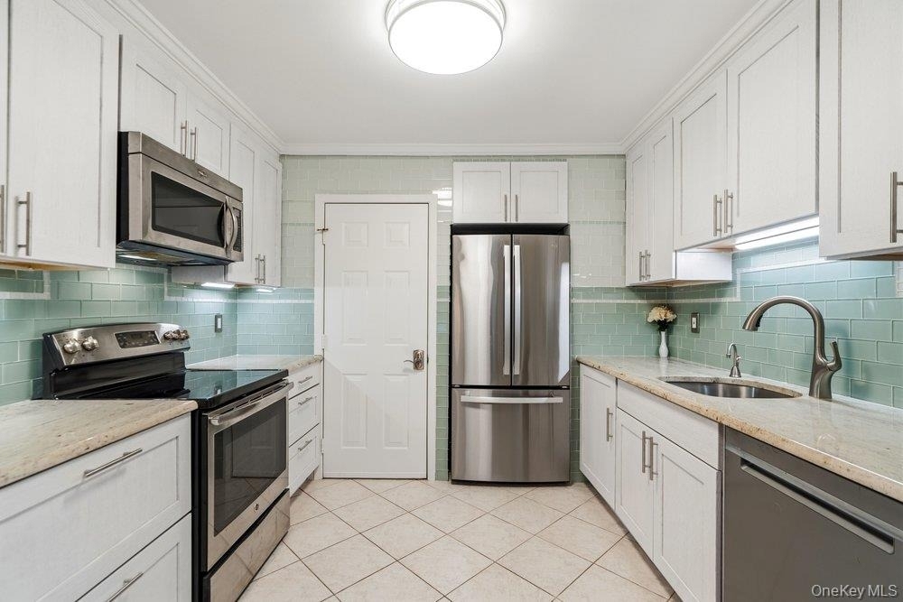 21 Revere Drive - Photo 8