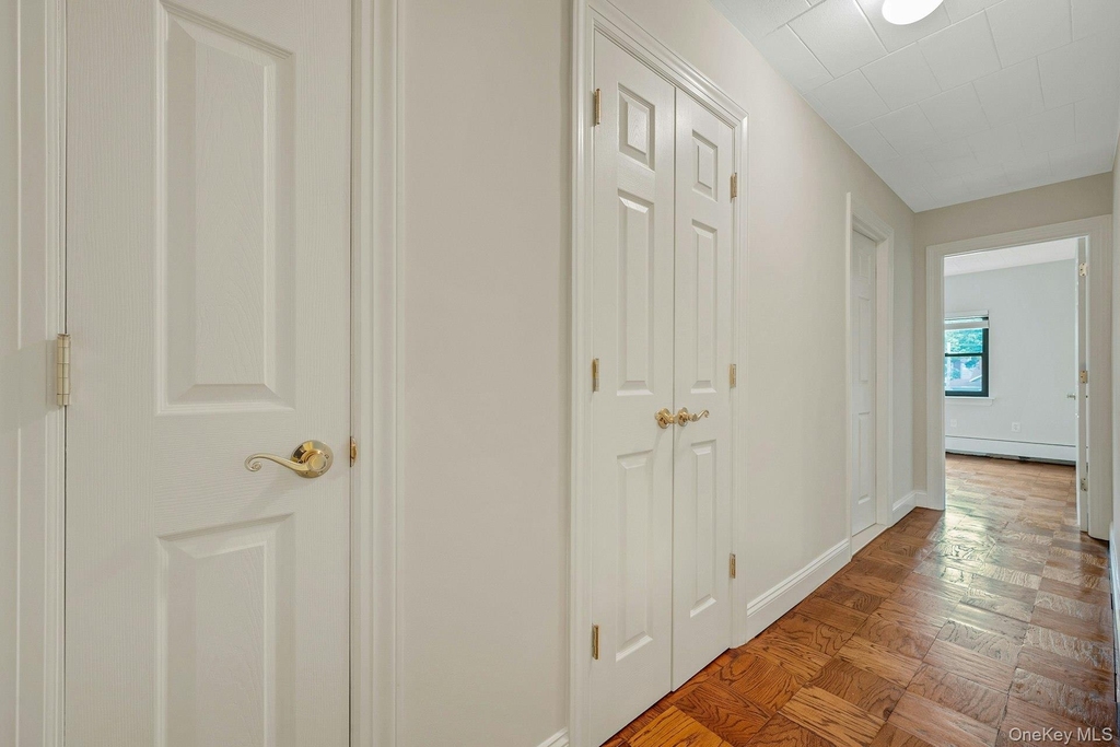 2 Park Avenue - Photo 14