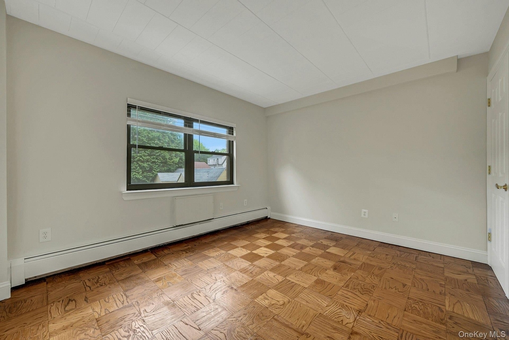 2 Park Avenue - Photo 13