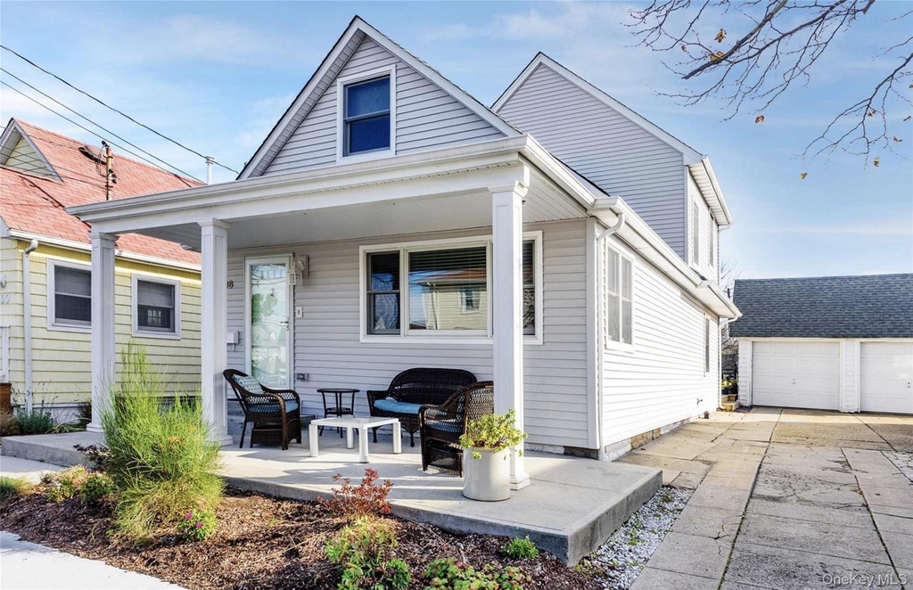 96 Coronado Street - Photo 0