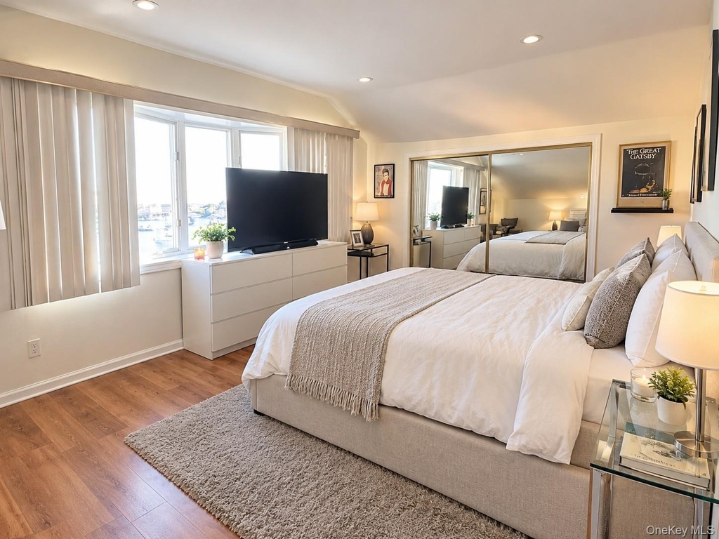 864 Walnut Street - Photo 5