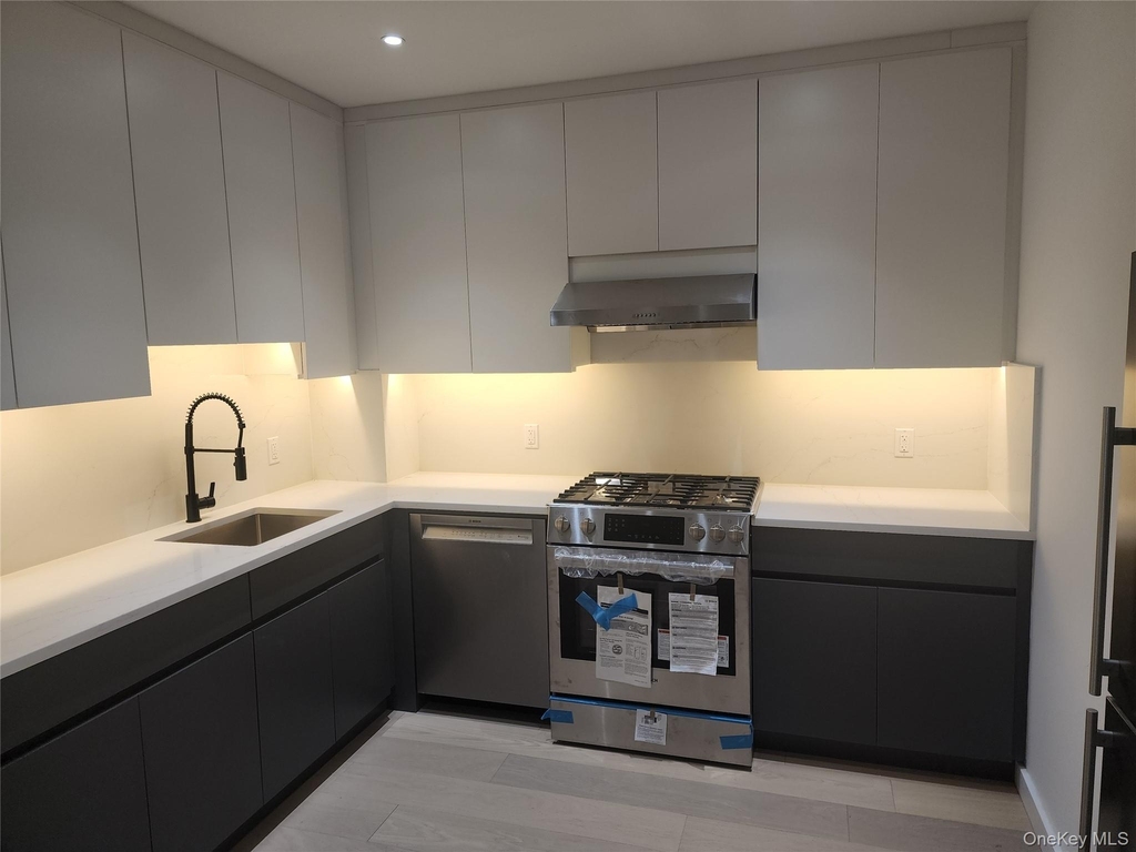 108-15 72 Avenue - Photo 8