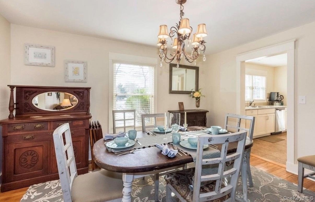 572 Montauk Highway - Photo 5