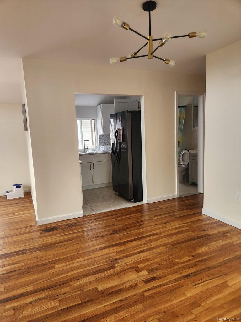 11623 196th Street - Photo 2