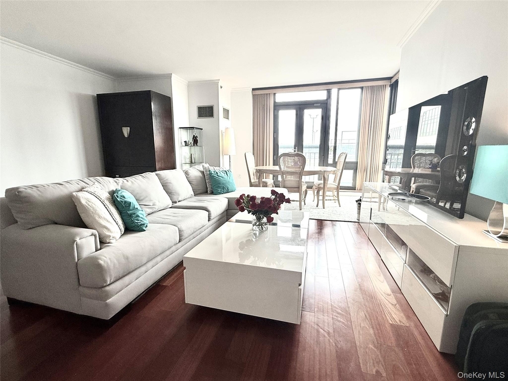 10 City Place - Photo 4