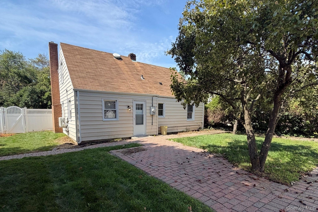 37 Riverside Avenue - Photo 10