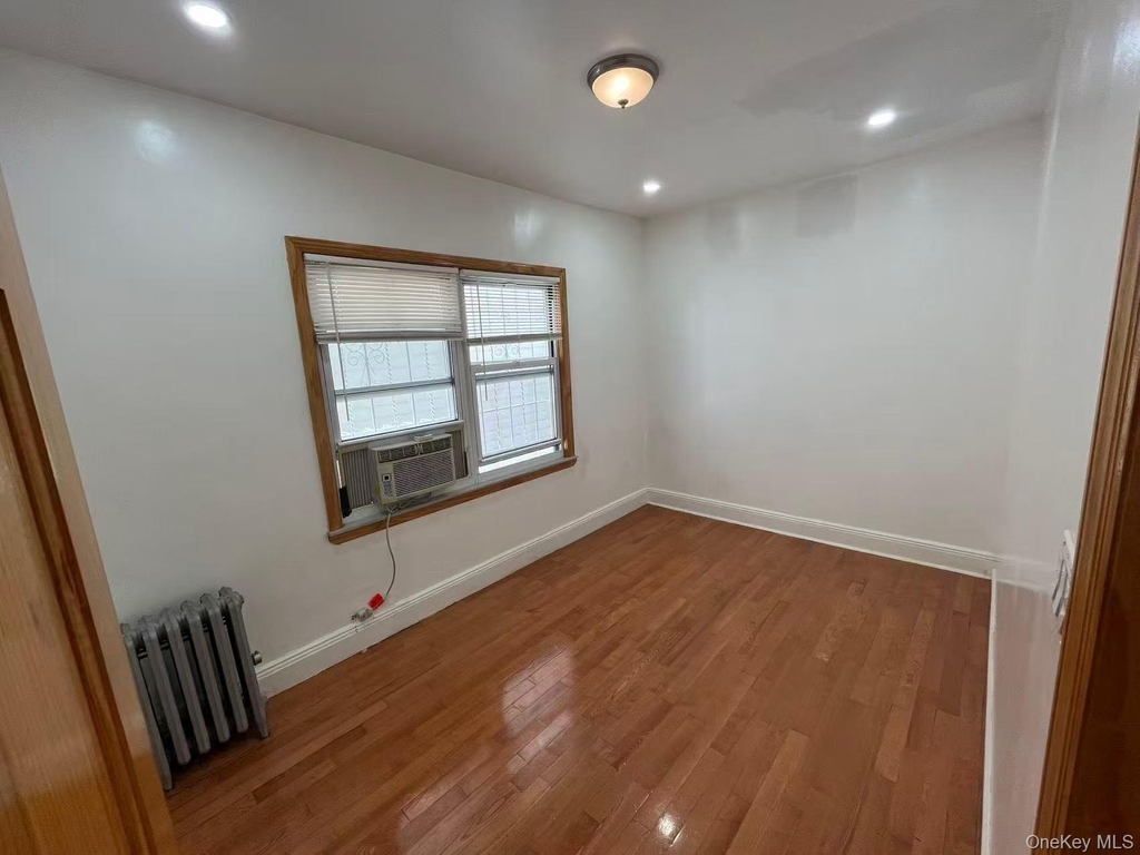 6114 Austin Street - Photo 4