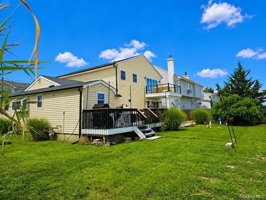 2706 Peconic - Photo 4