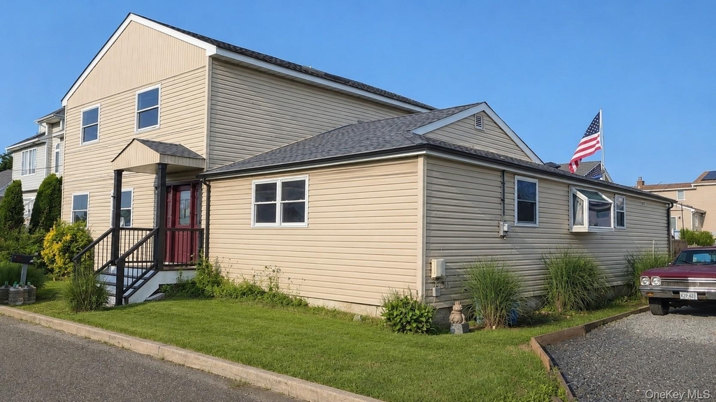 2706 Peconic - Photo 8