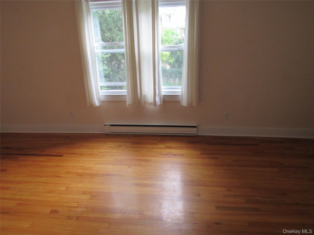 15 Phillips Place - Photo 13
