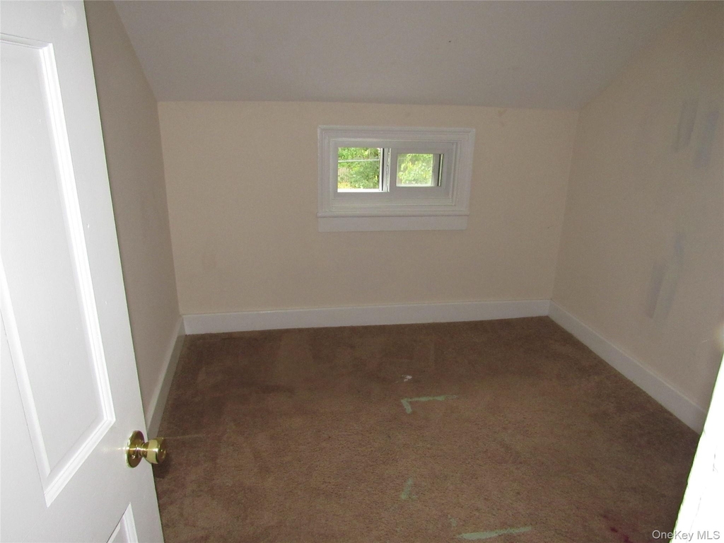 15 Phillips Place - Photo 17