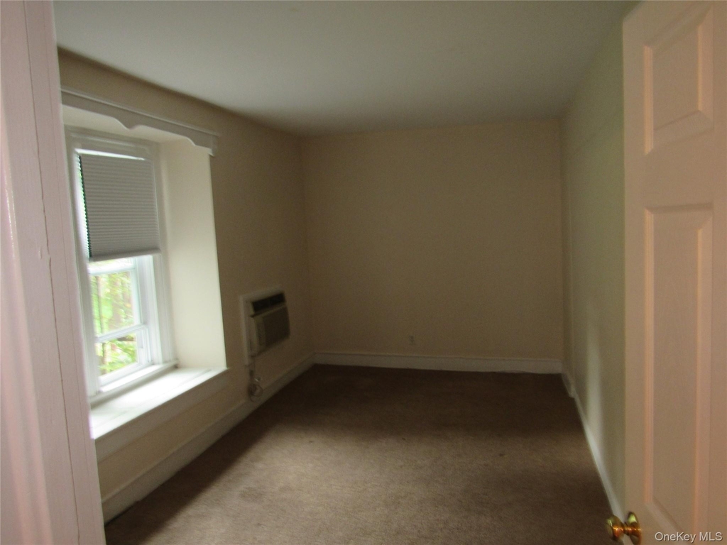 15 Phillips Place - Photo 7