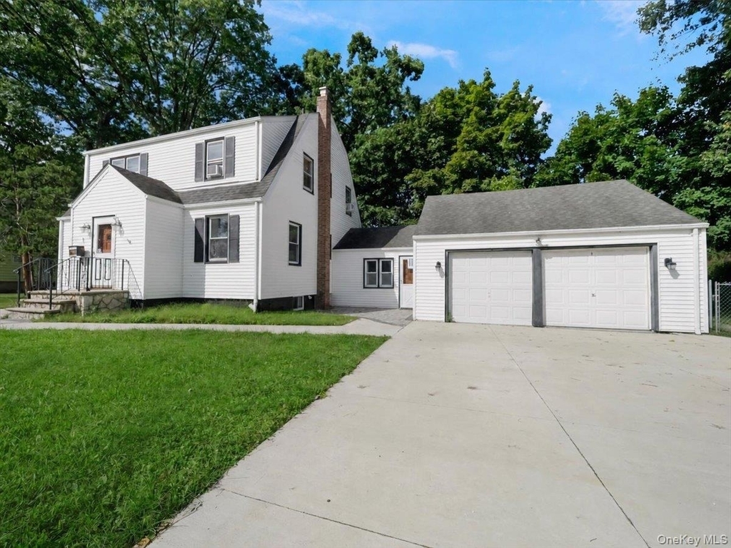 1 Henry Court - Photo 0