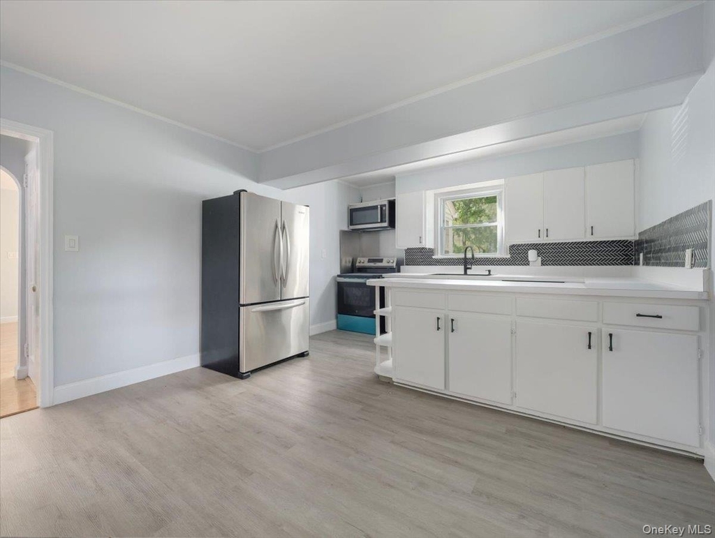 1 Henry Court - Photo 5