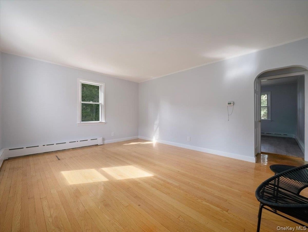 1 Henry Court - Photo 4