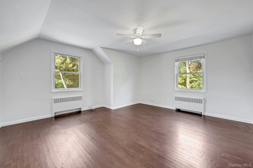 13 Colonial Road - Photo 21