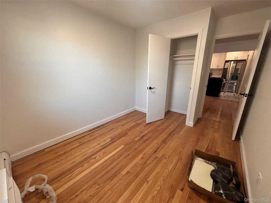 71-34 Kissena Boulevard - Photo 4