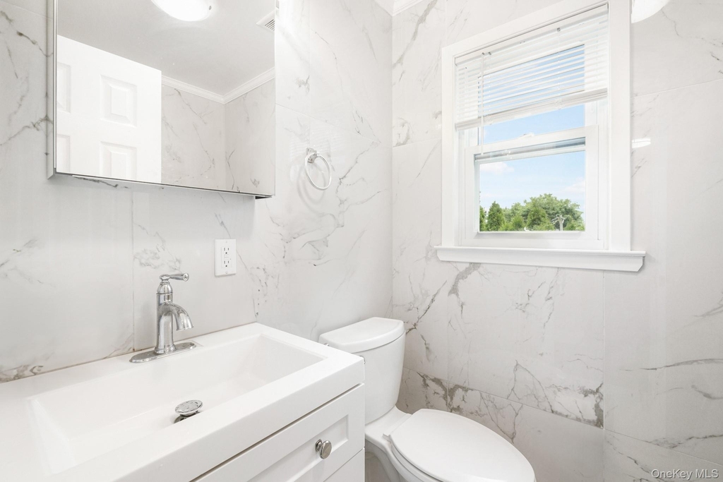 51 Bradley Street - Photo 13