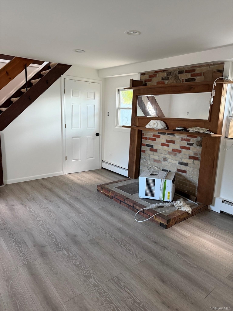 23 Dianne Avenue - Photo 2