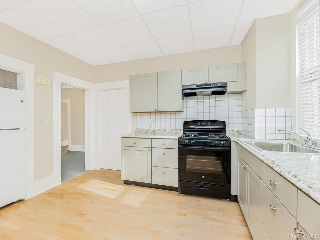 146 Columbus Avenue - Photo 7