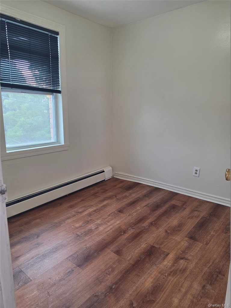 61-25 75th Street - Photo 3