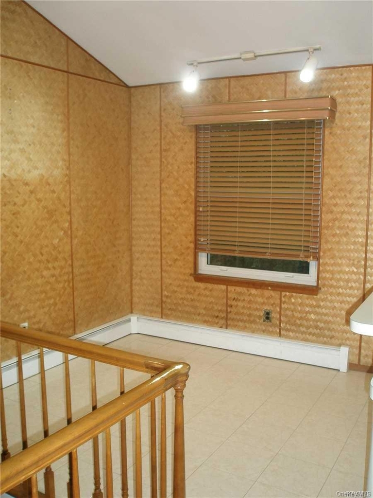 4924 Express Dr South - Photo 11