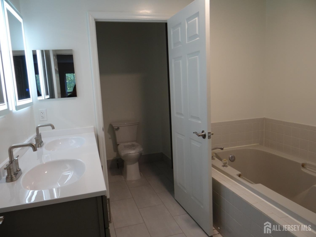 129 Prestwick Way - Photo 8