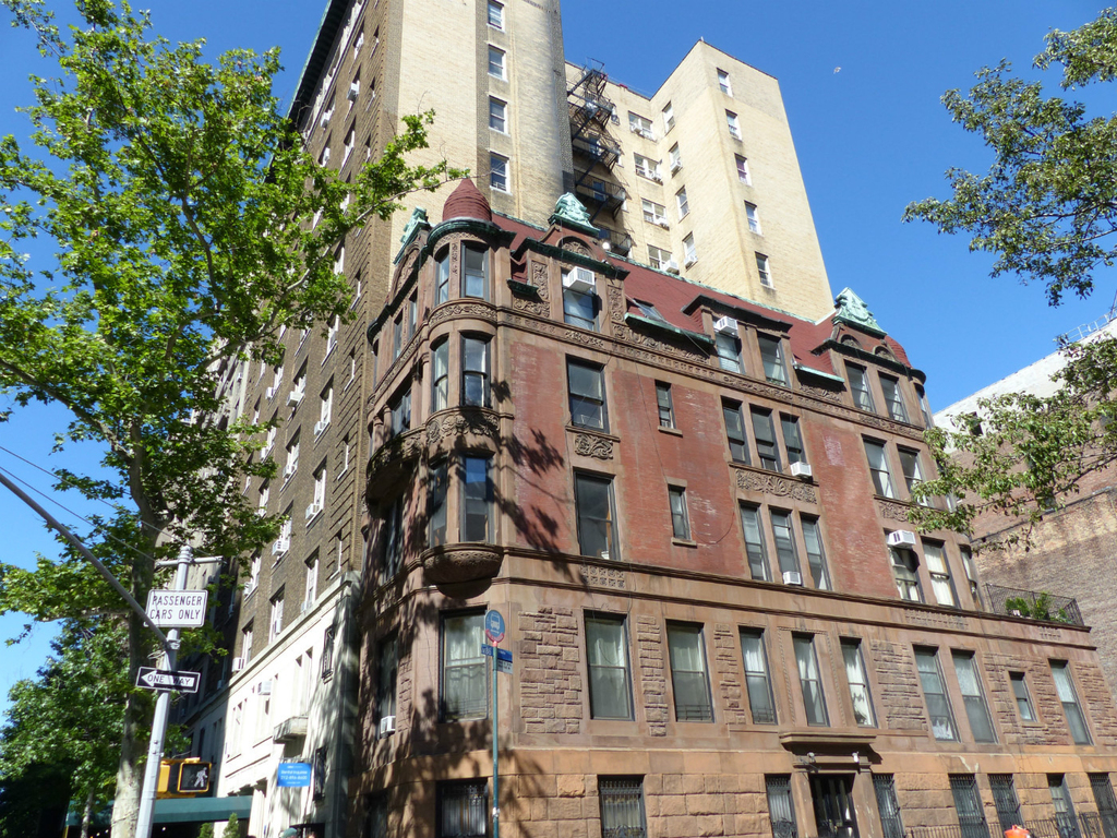 560 W End Avenue - Photo 17