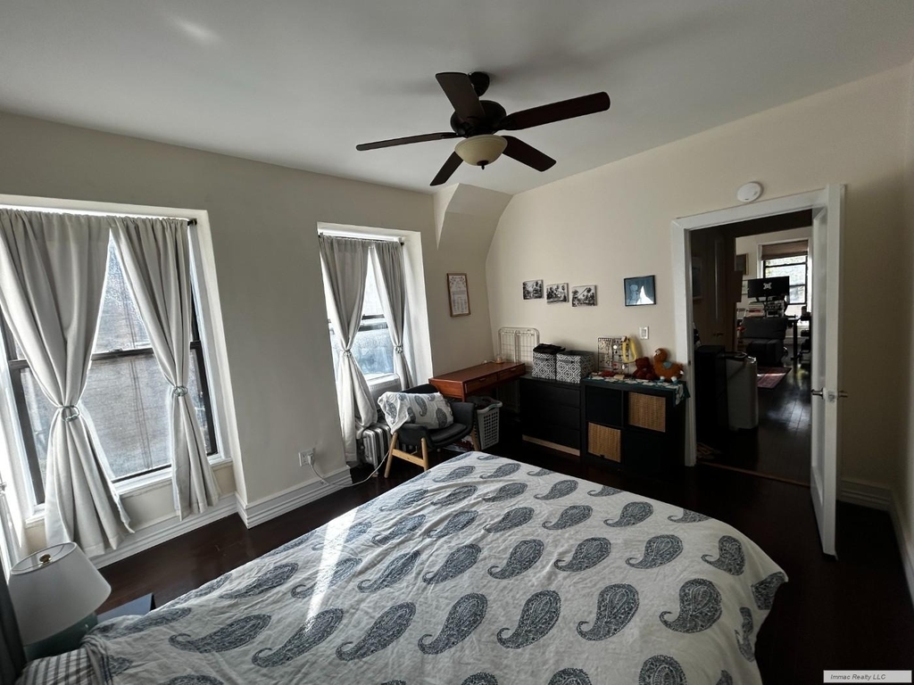 560 W End Avenue - Photo 13