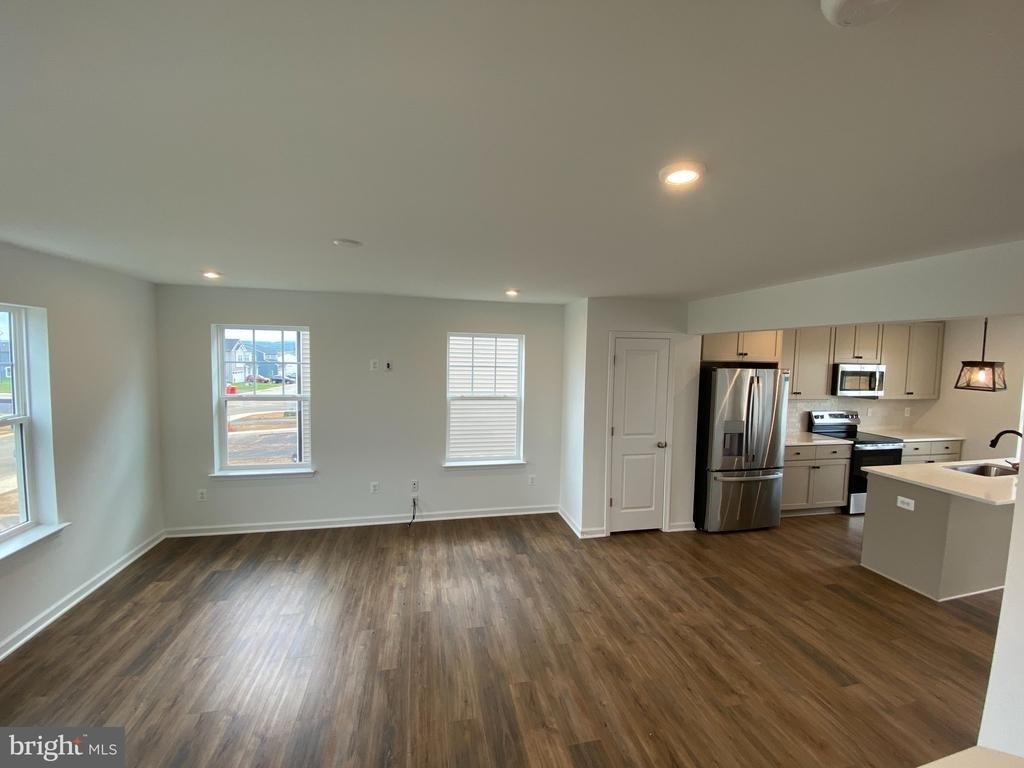 415 Aragon Drive - Photo 8