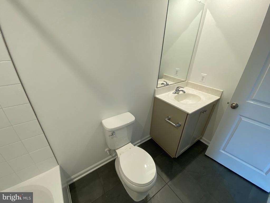415 Aragon Drive - Photo 5