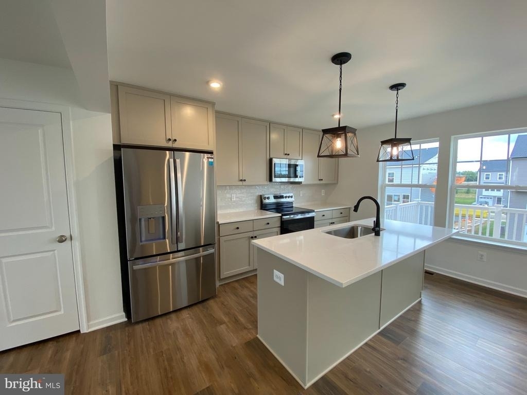 415 Aragon Drive - Photo 7