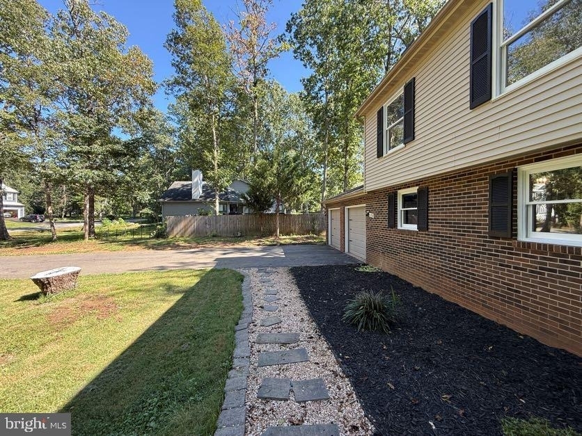 11204 Wilderness Park Drive - Photo 2