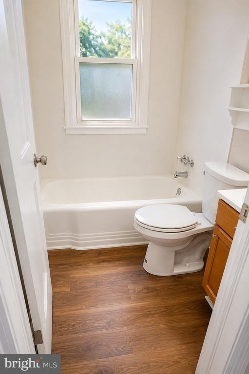 4115 Leake Avenue - Photo 5