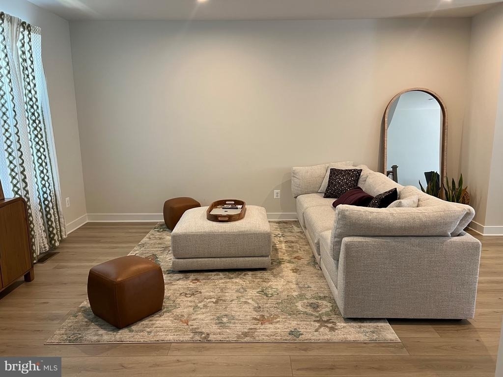 10314 Heritage Trail Court - Photo 4