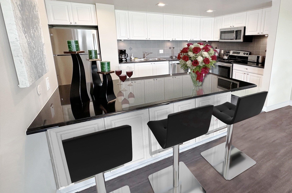 555 S Old Woodward Avenue - Photo 3