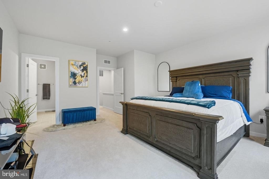 707 Thomas Lane - Photo 23