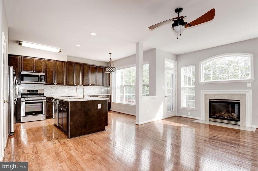21264 Victorias Cross Terrace - Photo 12