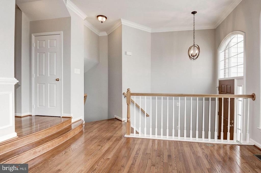 21264 Victorias Cross Terrace - Photo 4