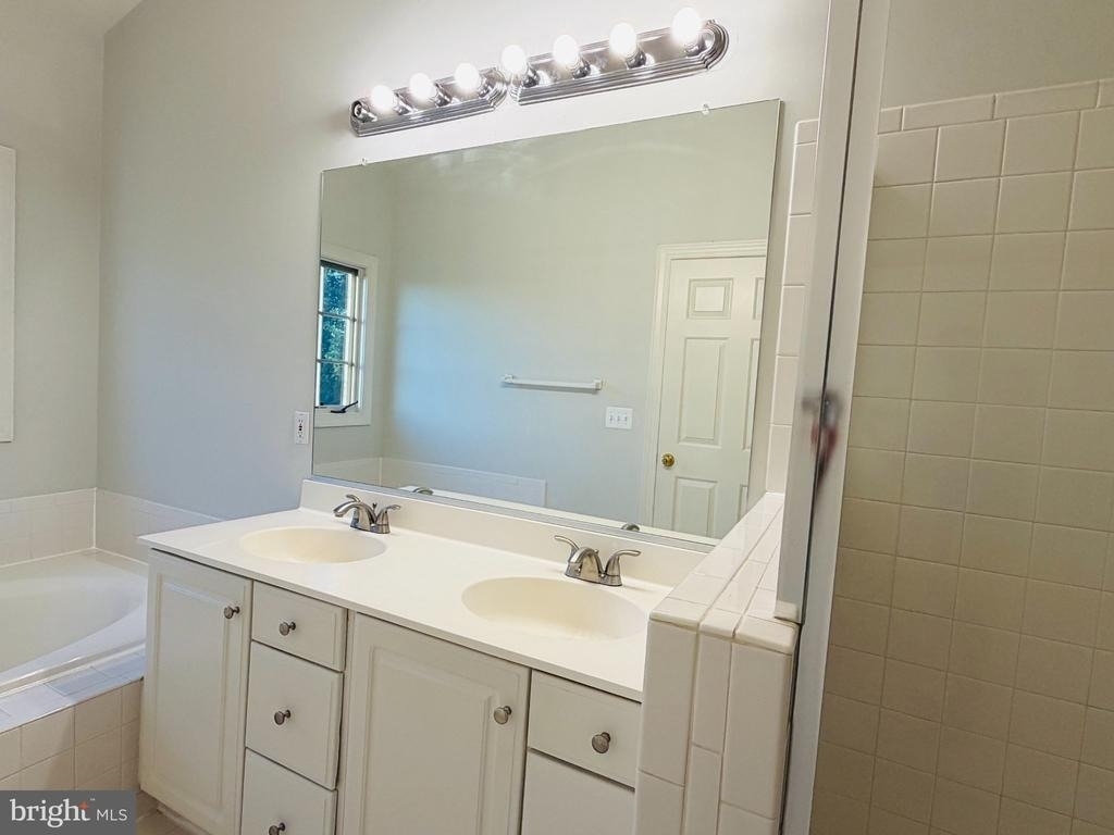25352 Herring Creek Drive - Photo 22