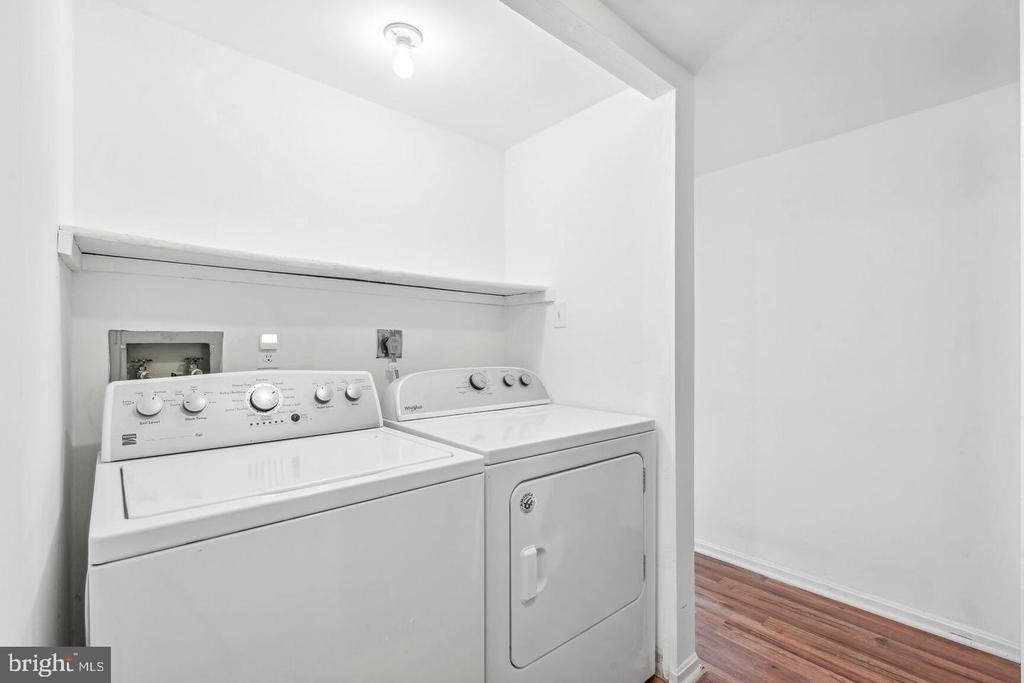 9715 Kings Crown Court - Photo 13