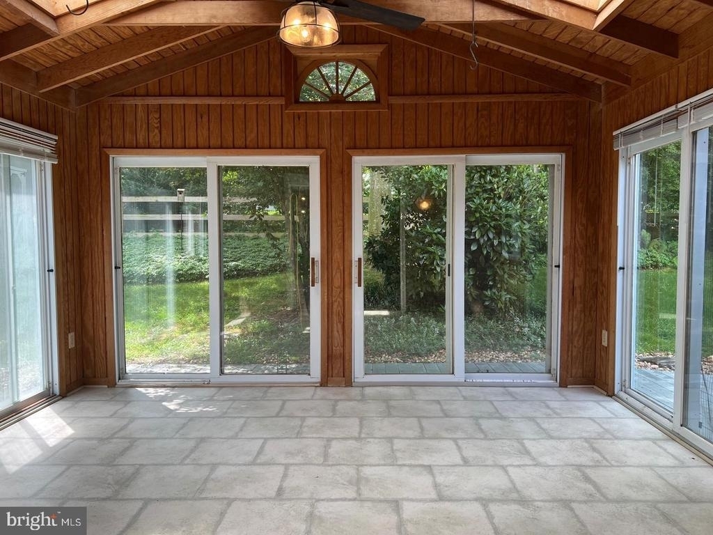 8711 Braeburn Drive - Photo 8