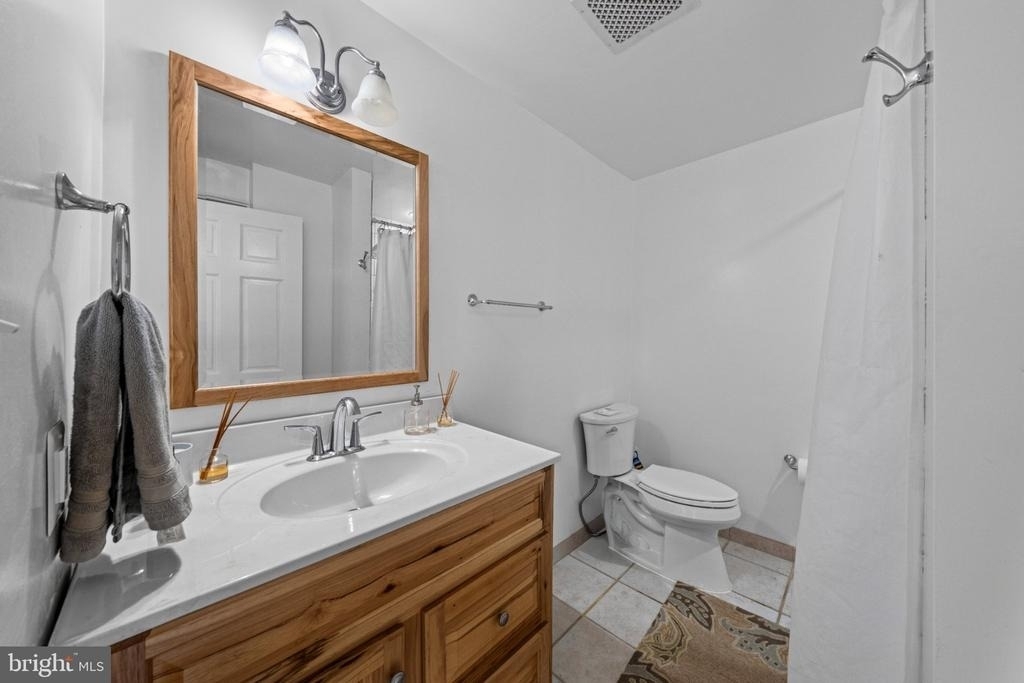 703 Dranesville Road - Photo 14