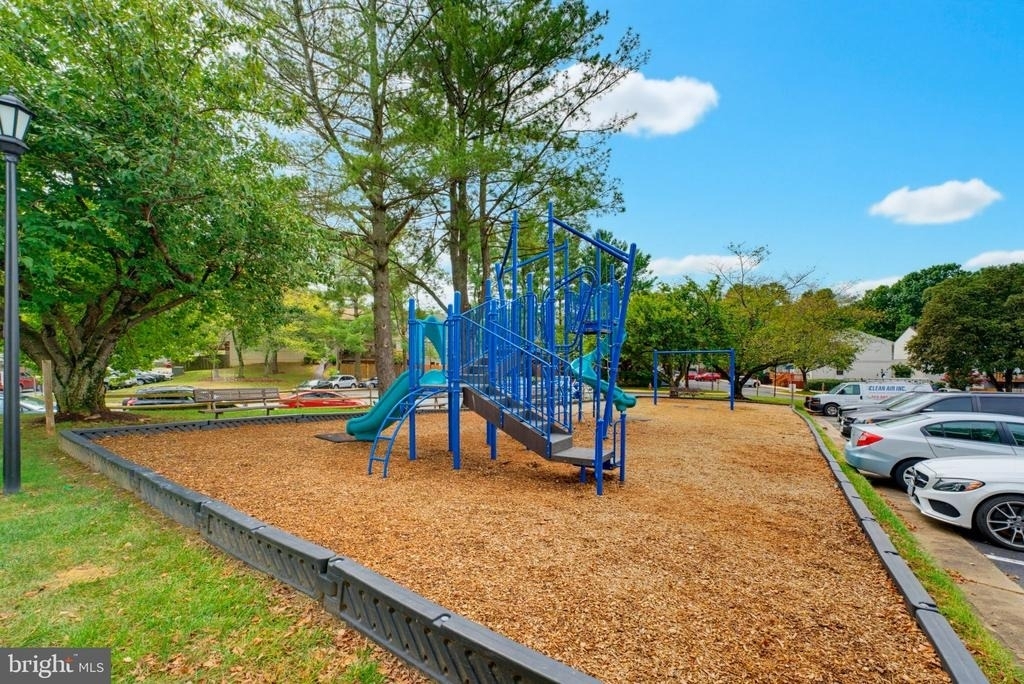 10305 Bridgetown Place - Photo 31