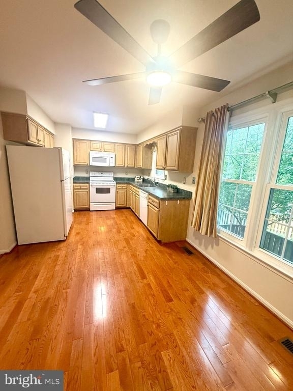 10313 Latney Road - Photo 3